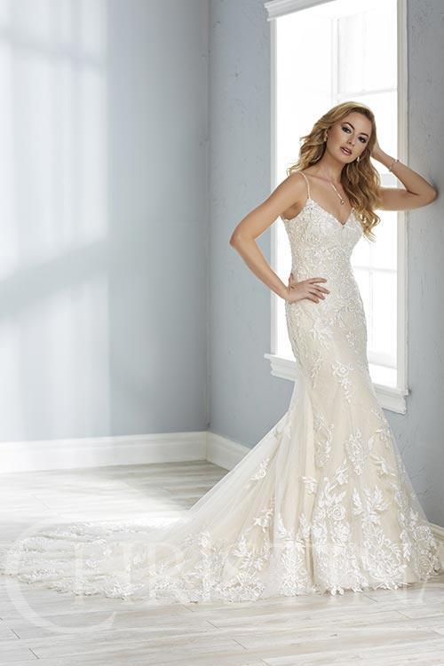 ANN MATTHEWS BRIDAL BALL GOWNS